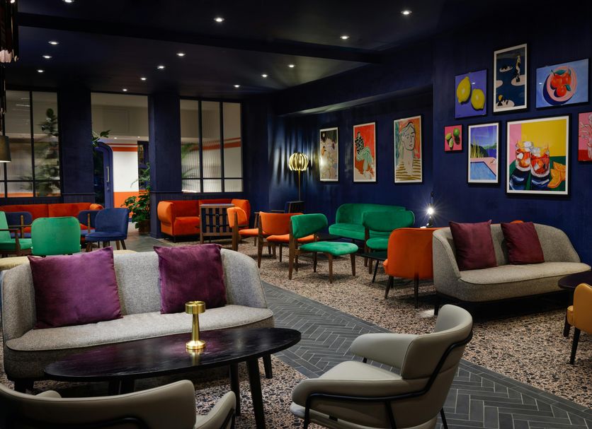 Lounge Photo