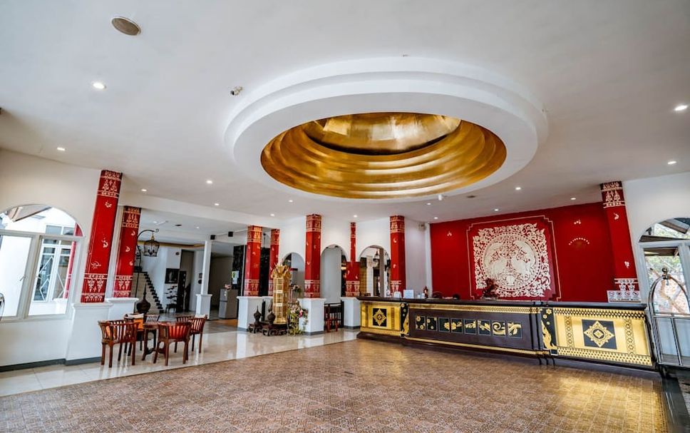 Lobby Photo