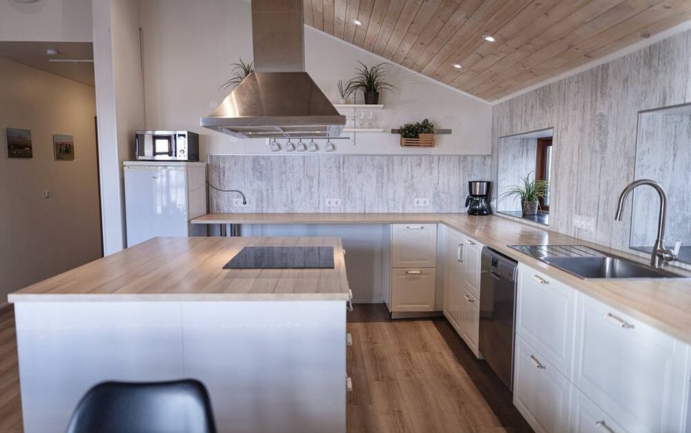 Kitchen Photo