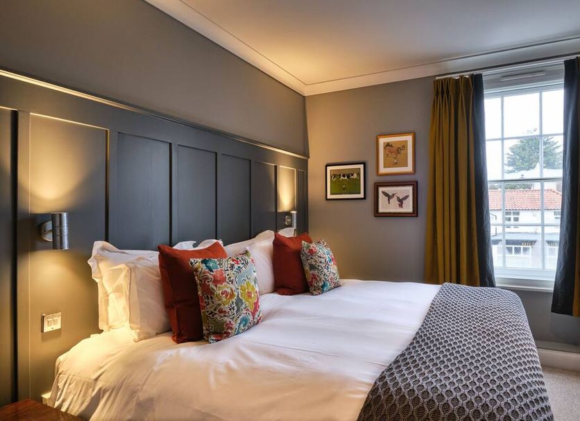 Bedroom Photo