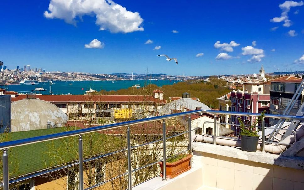 Balcony Photo
