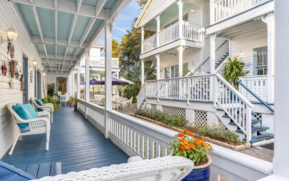 Balcony Photo