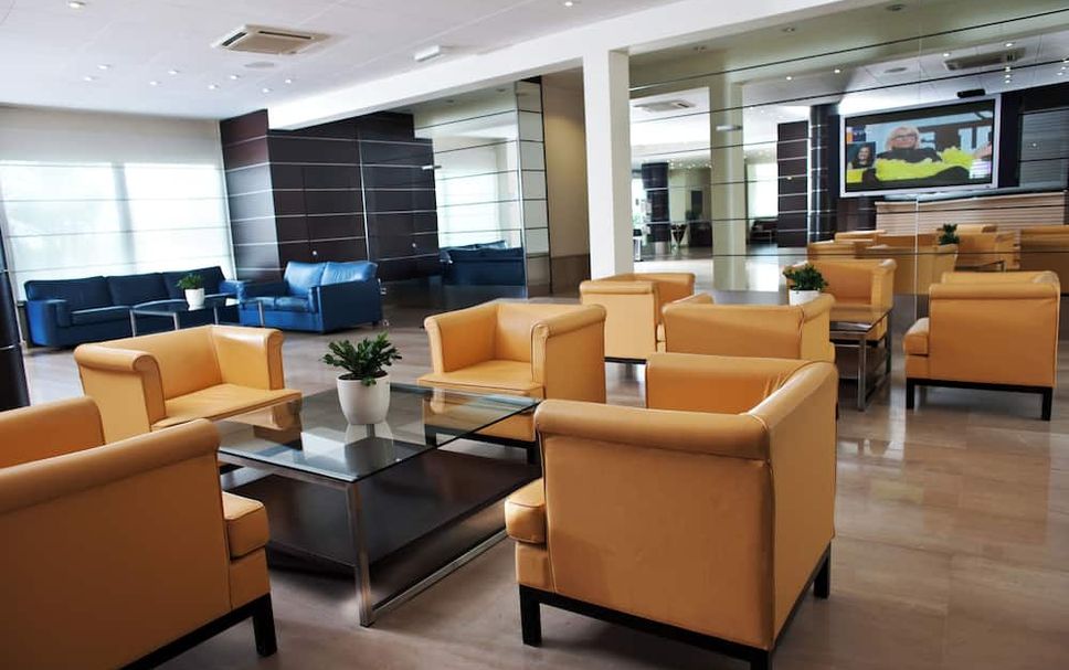 Lounge Photo