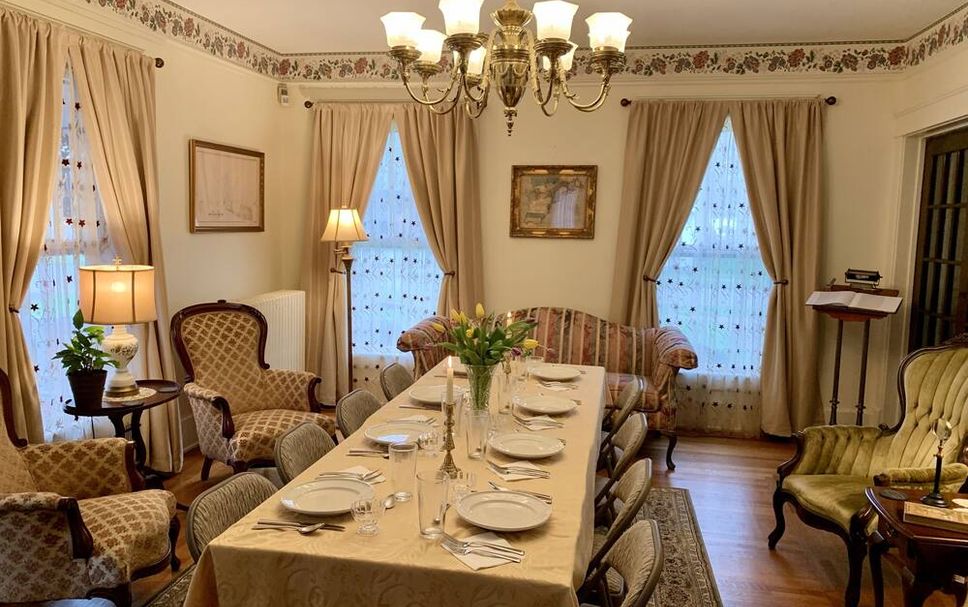 Dining room Photo