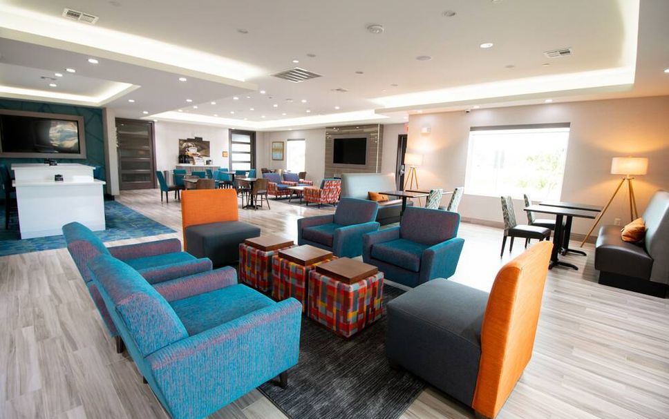 Lounge Photo