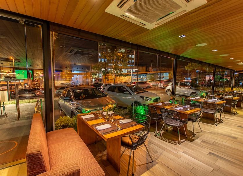 Restaurant Photo