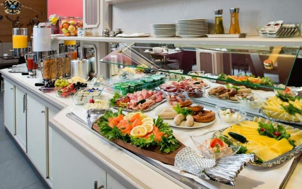Buffet Photo