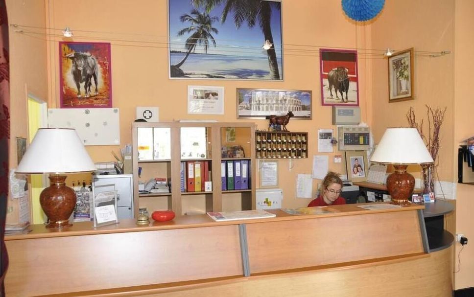 Front desk Photo