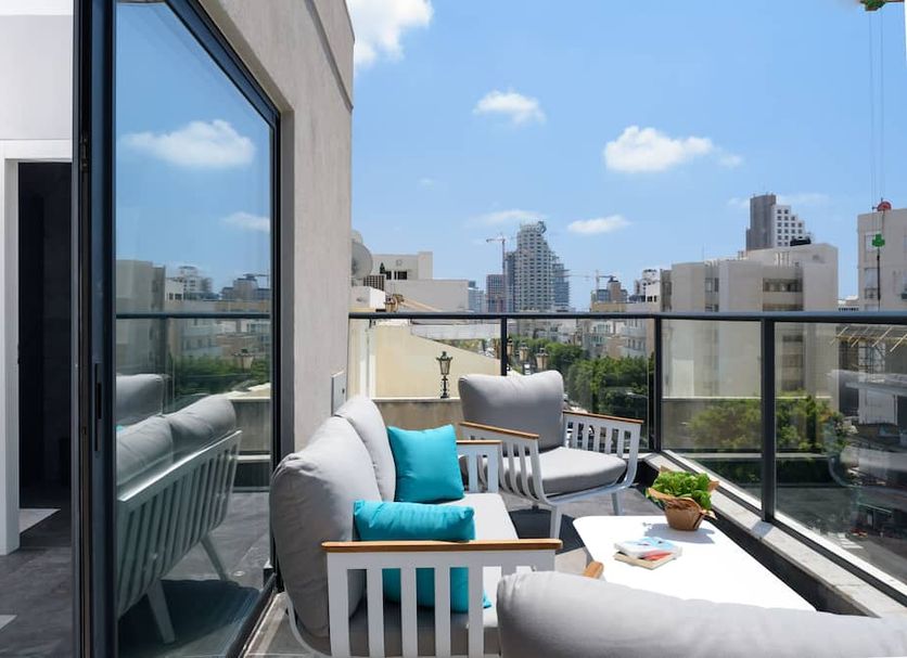 Balcony Photo
