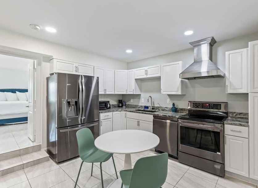 Kitchen Photo
