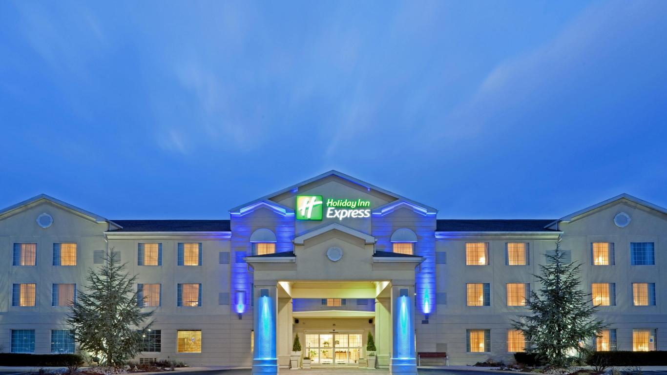 Holiday Inn Express And Suites Reading, An IHG Hotel
