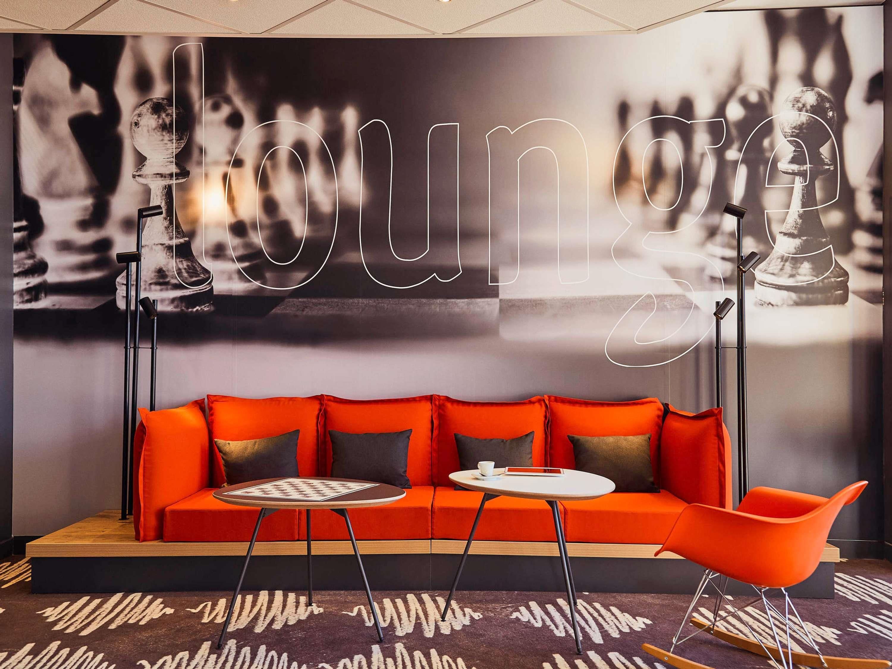 Lounge Photo