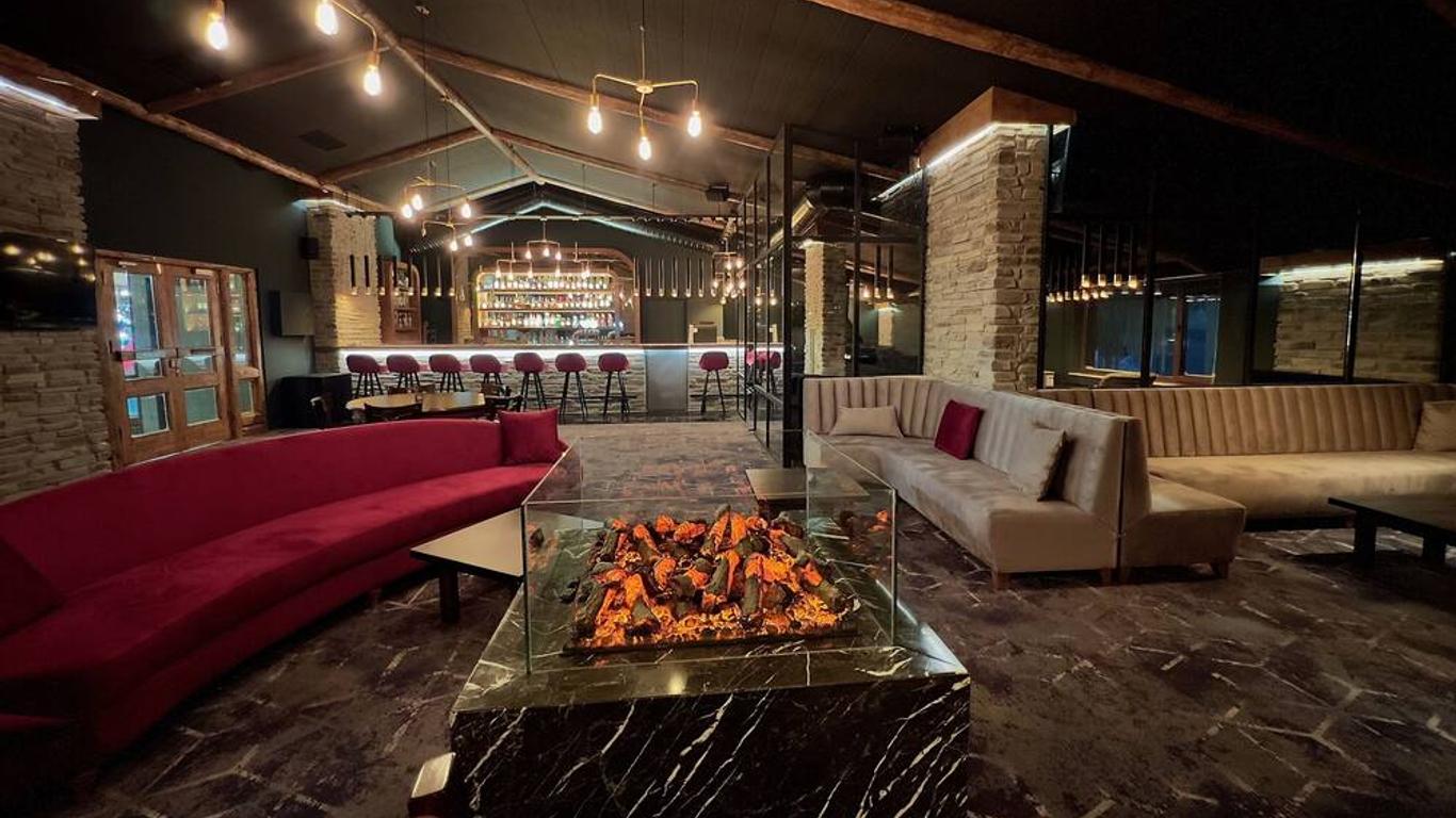 Grand Kartal Hotel