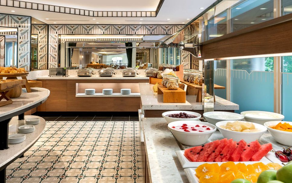 Buffet Photo