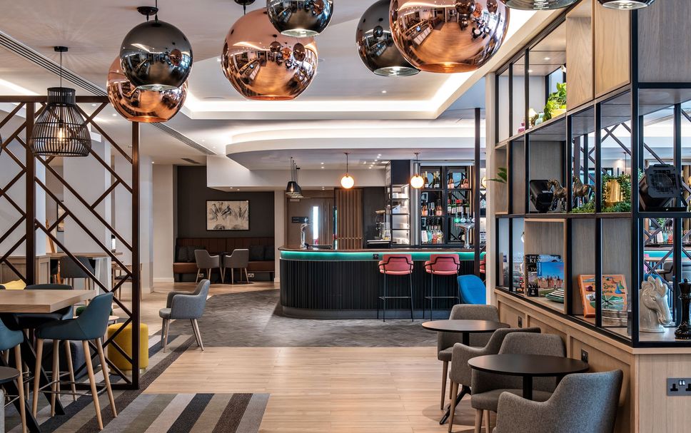Bar Photo