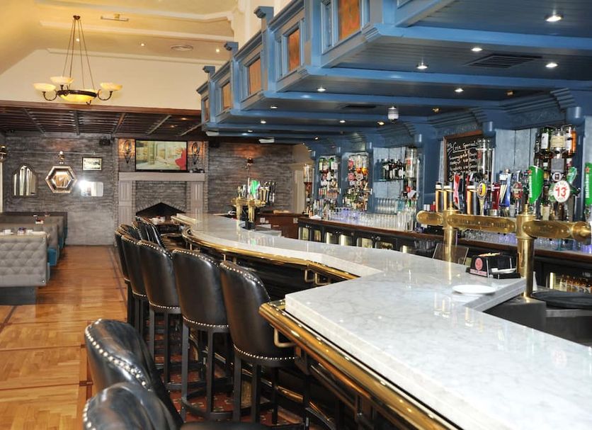 Bar Photo