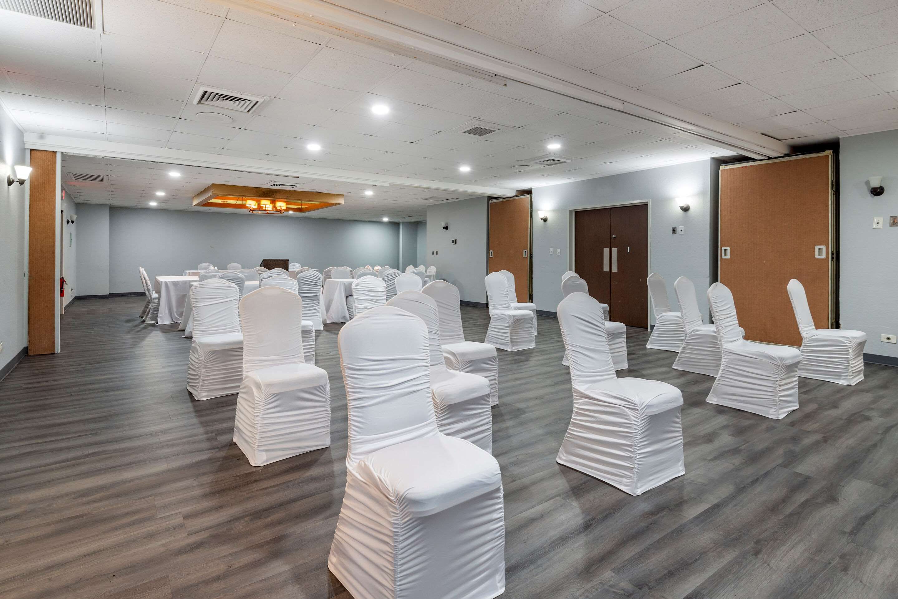 Banquet hall