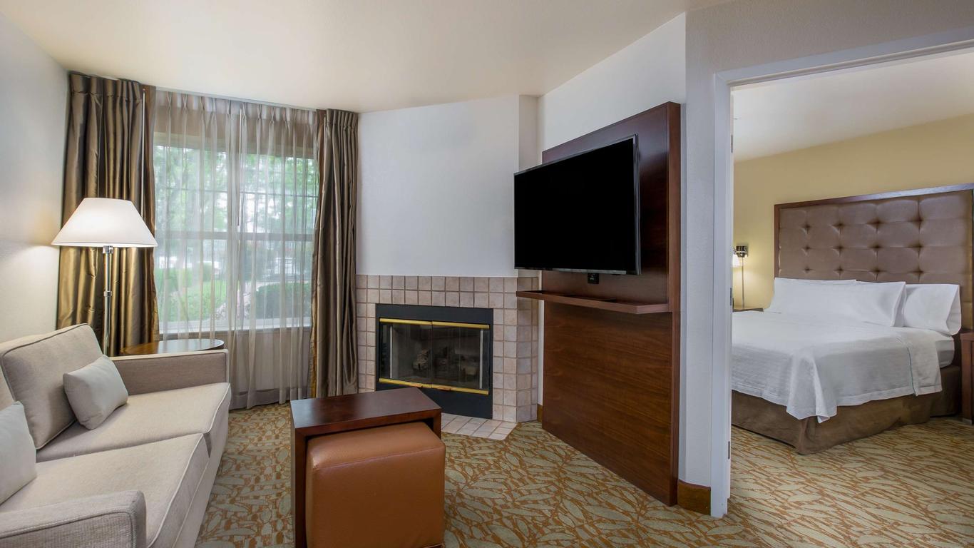 Homewood Suites by Hilton Newark-Fremont