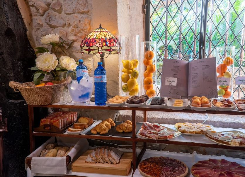 Buffet Photo