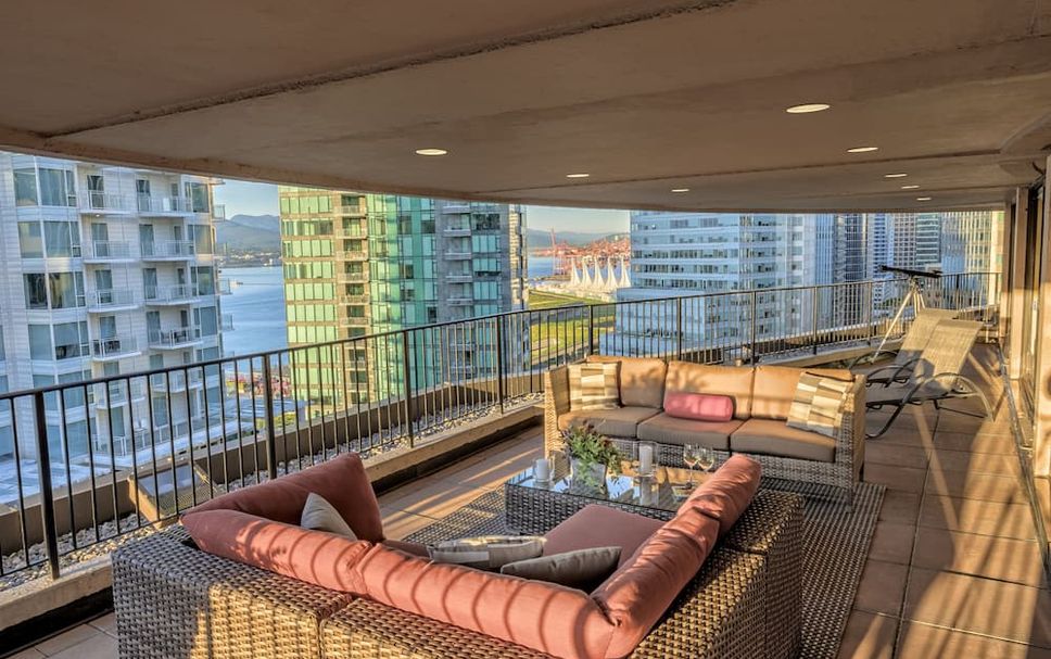 Balcony Photo