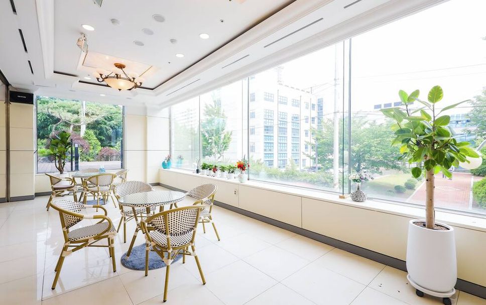 Dining room Photo