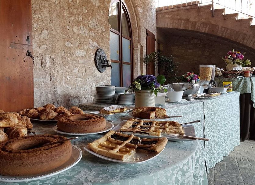 Buffet Photo
