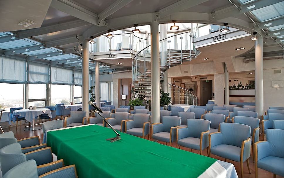 Conference room Photo