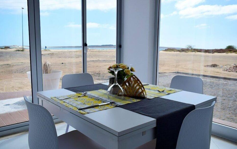 Dining room Photo