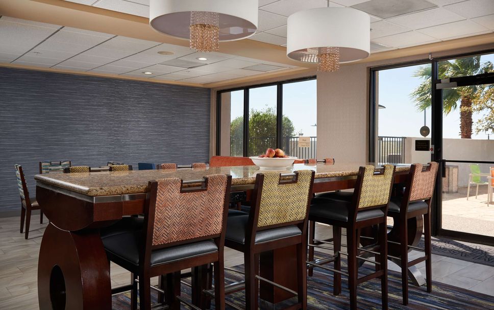 Dining room Photo