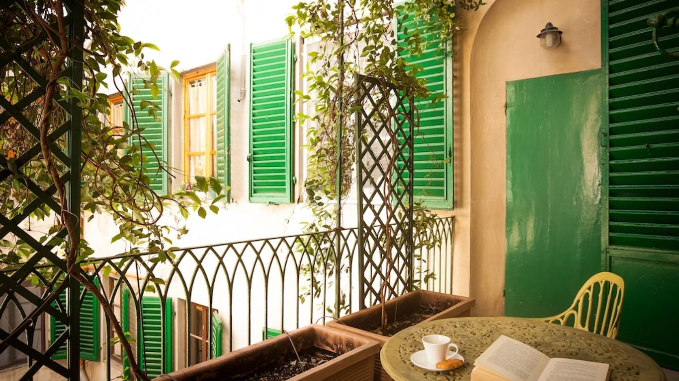 Casa Rovai Guest House
