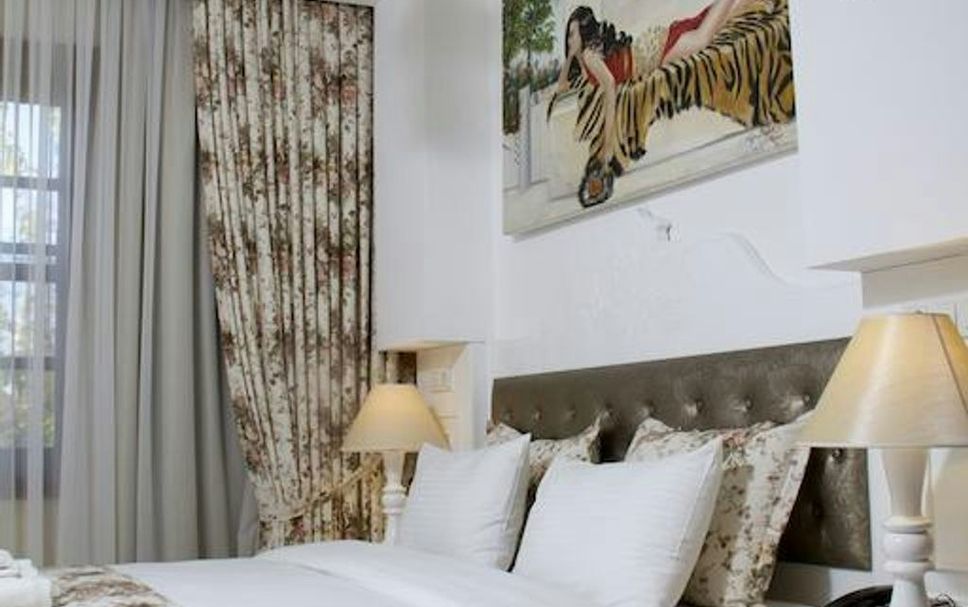 Bedroom Photo