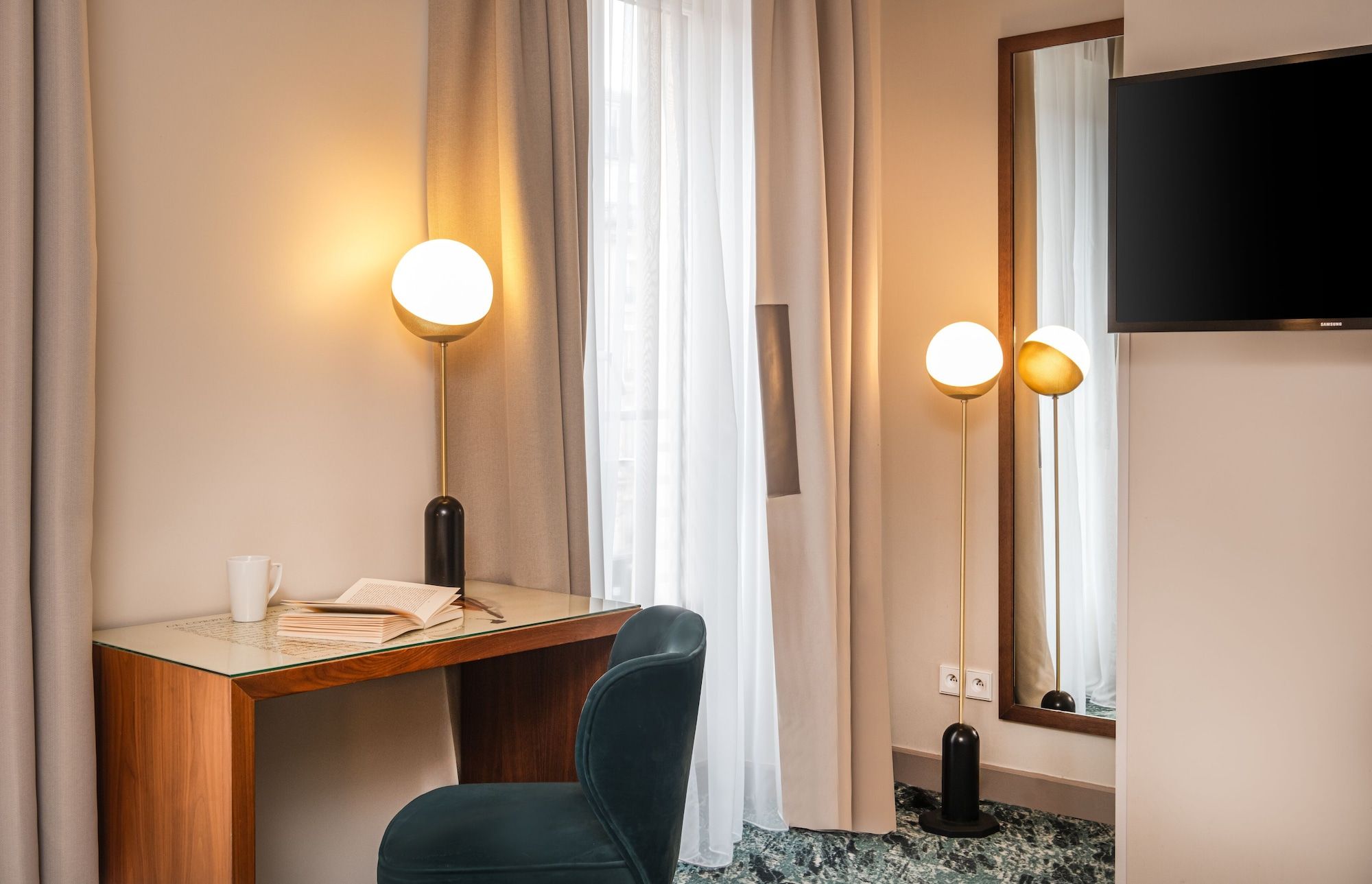 Room amenity