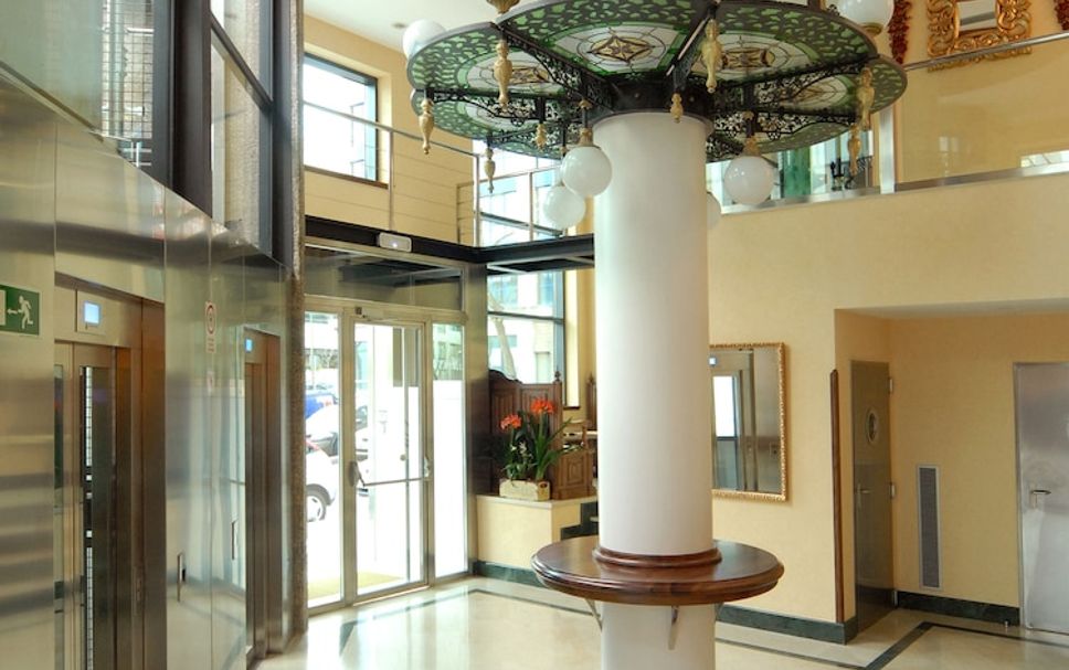 Lobby Photo