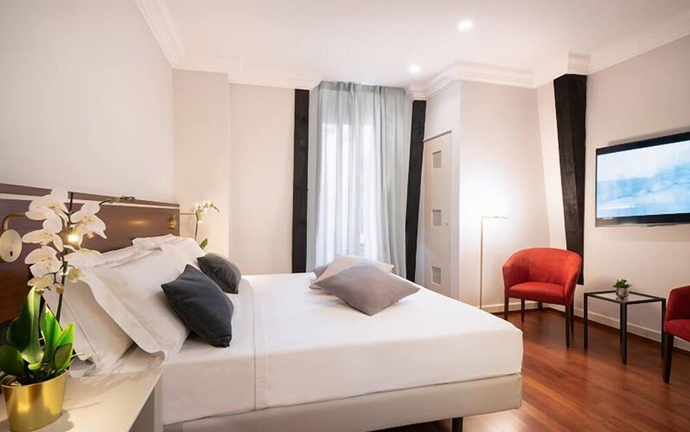 Bedroom Photo
