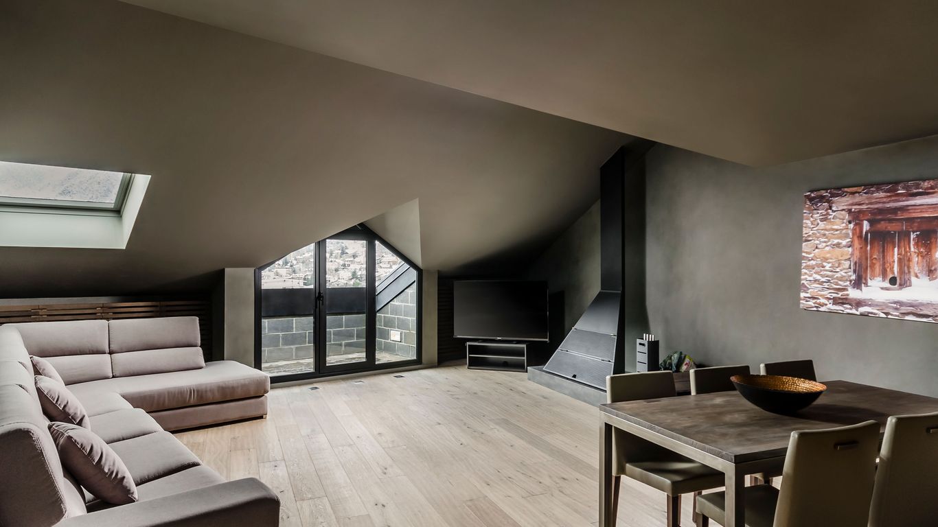 Exe Prisma, Les Escaldes