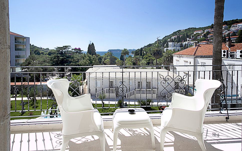 Balcony Photo