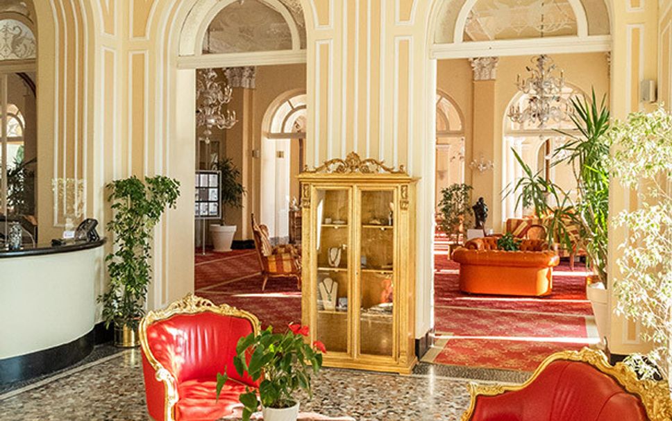 Lobby Photo