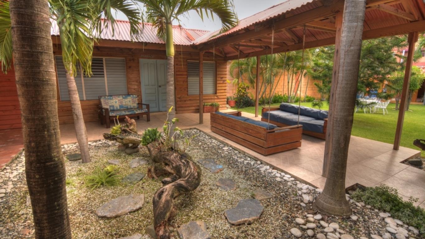 Acuarium Suite Resort