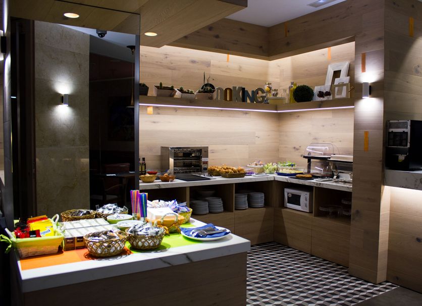 Buffet Photo