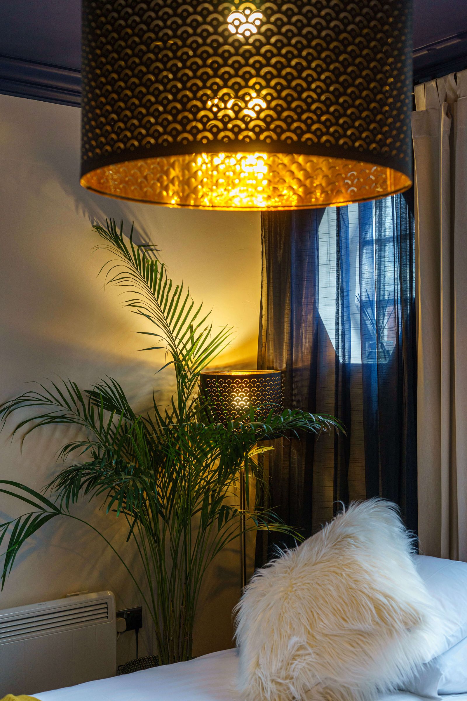 Room amenity