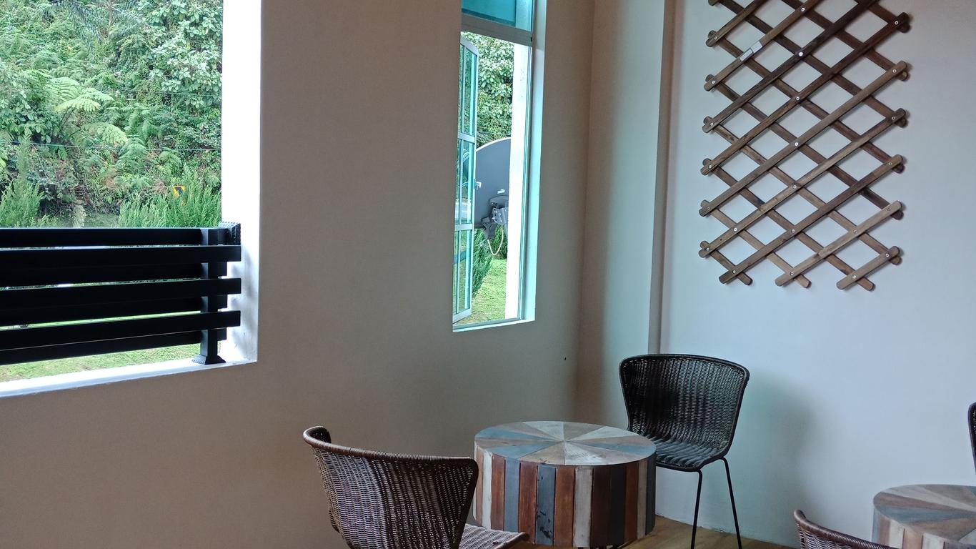 Sleepbox Hotel - Hostel