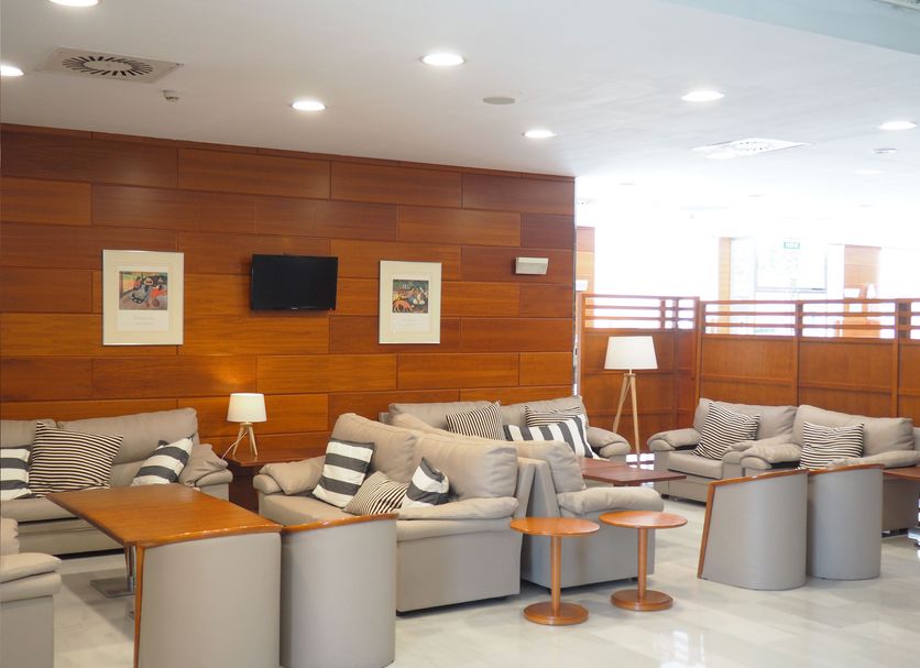Lounge Photo