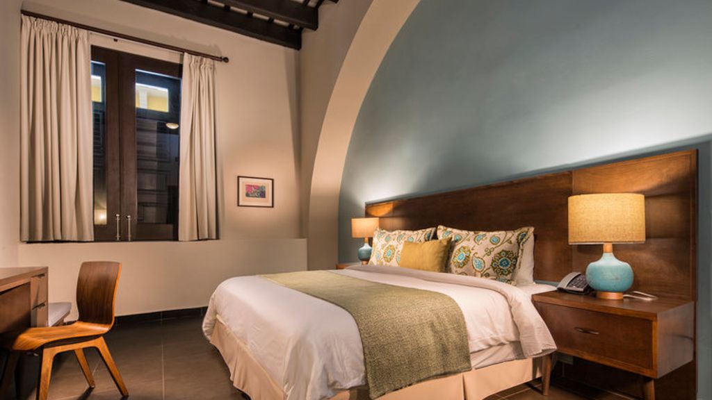 Decanter Hotel, San Juan