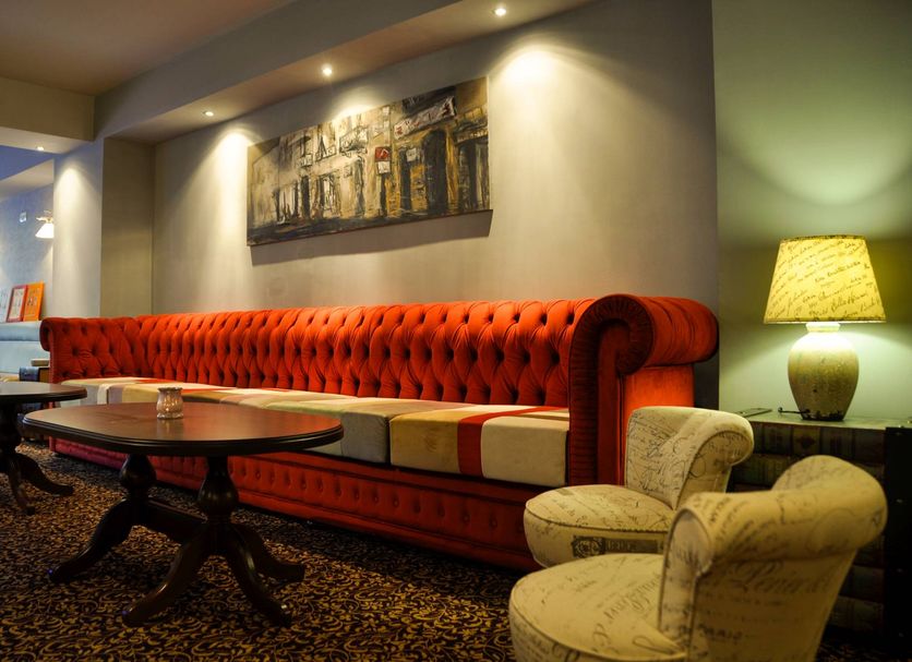 Lounge Photo