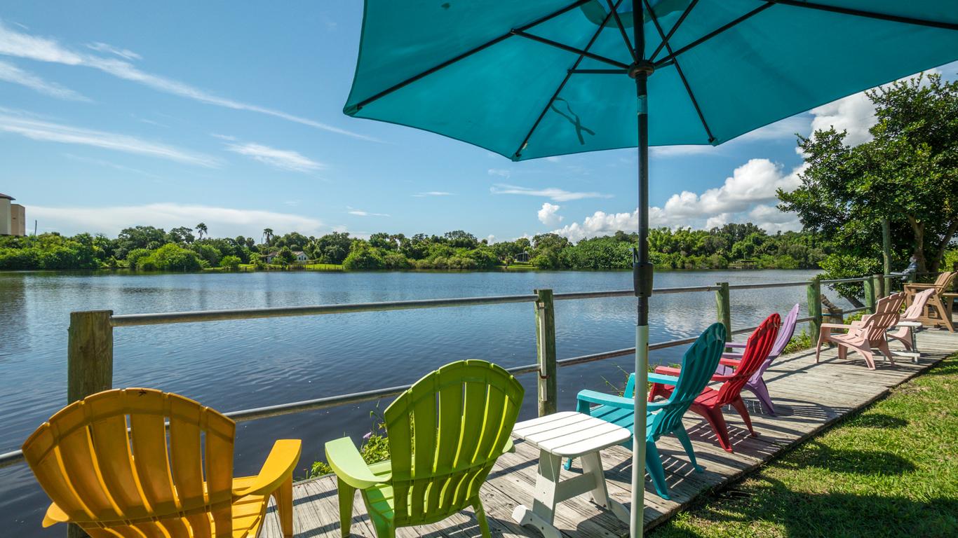 Crane Creek Inn Waterfront B&B