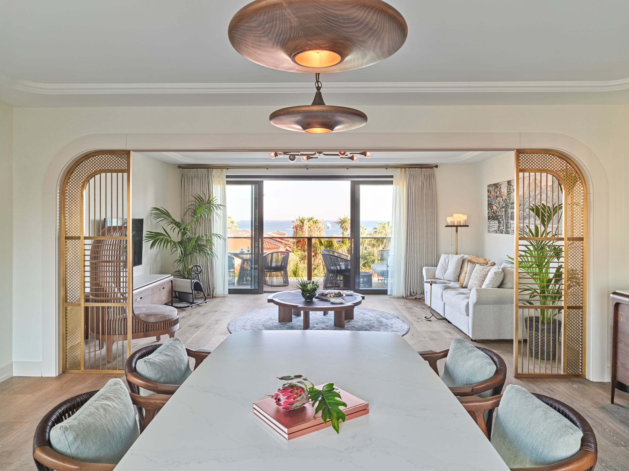 Dining room Photo