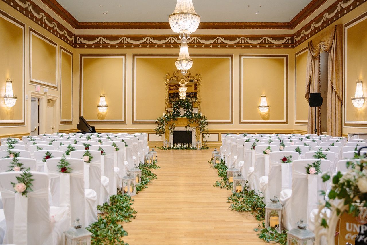 Banquet hall Photo