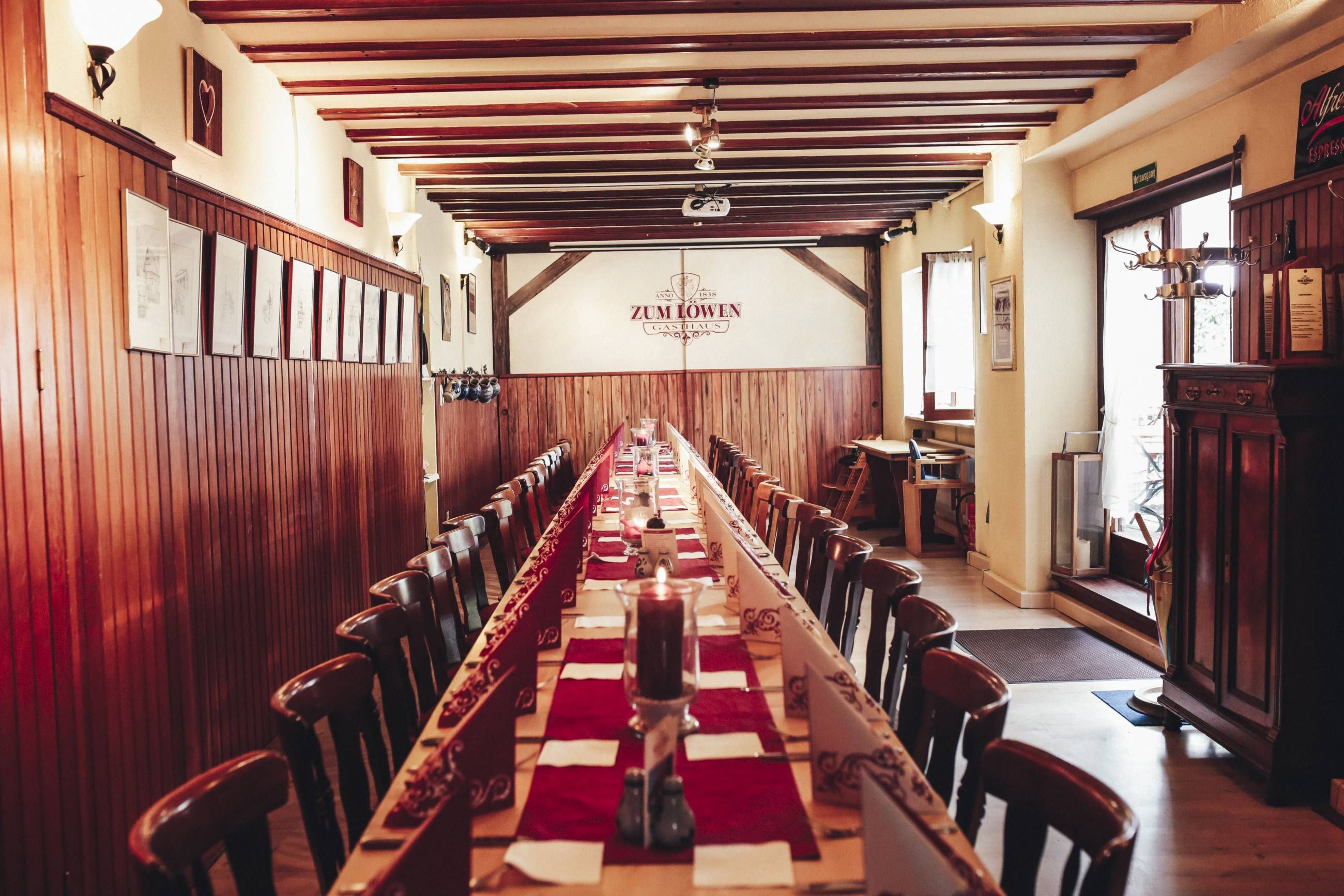 Restaurant Photo