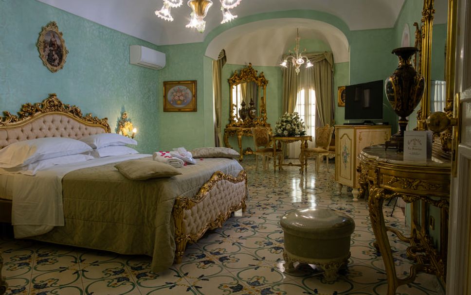 Bedroom Photo