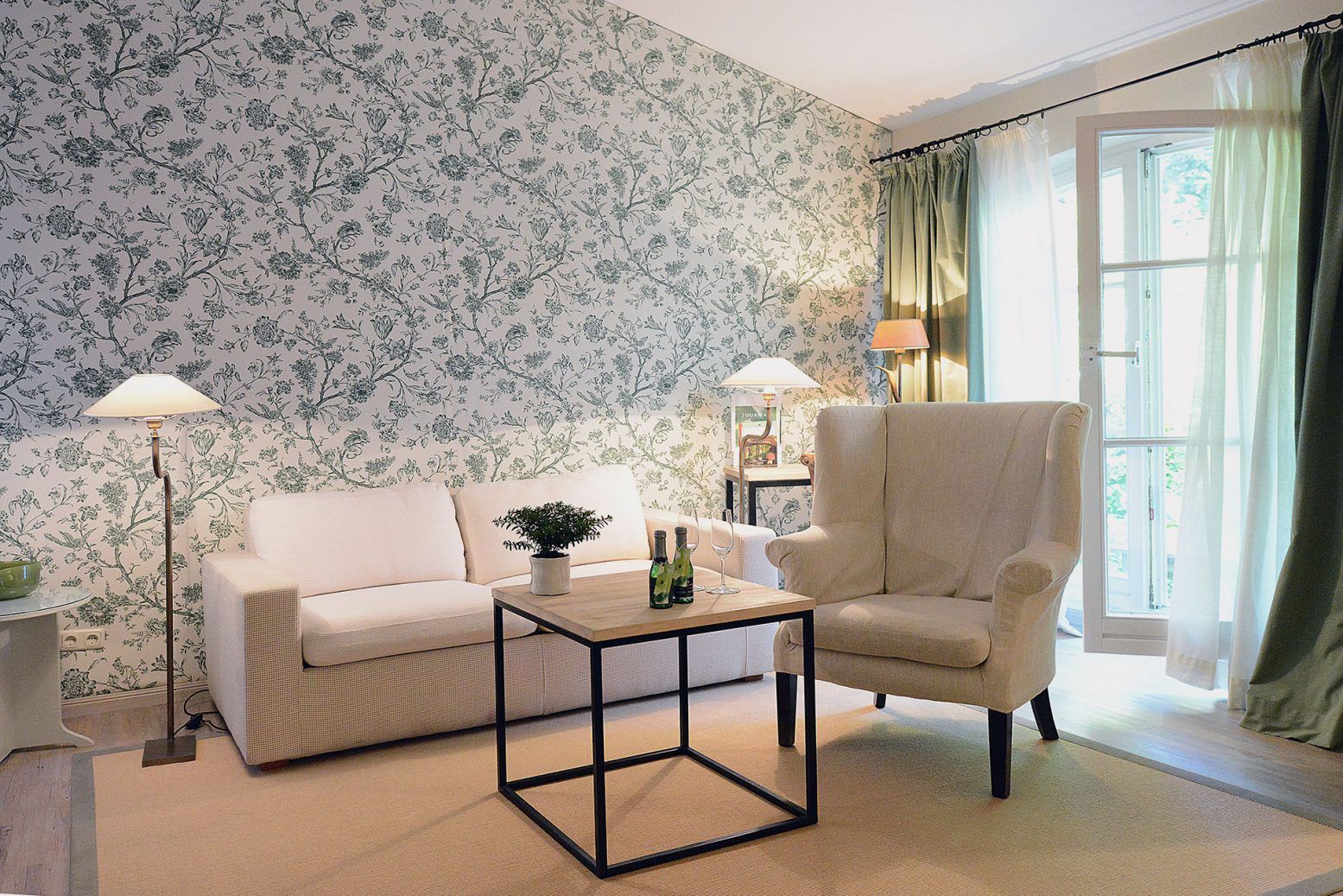 Room amenity